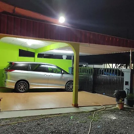 Homestay Opah Parit Buntar, Perak Exterior photo