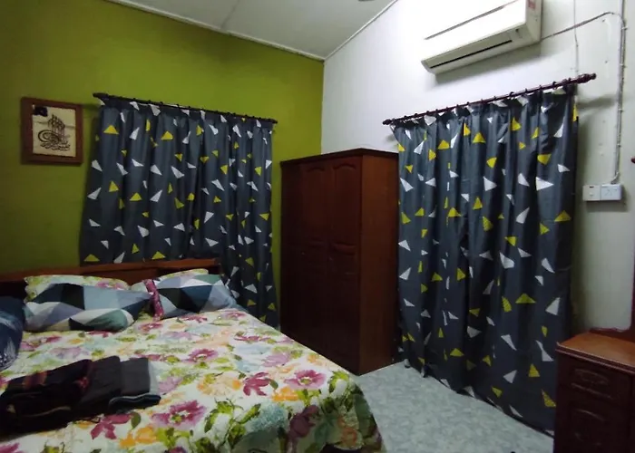 Homestay Opah Parit Buntar, Perak