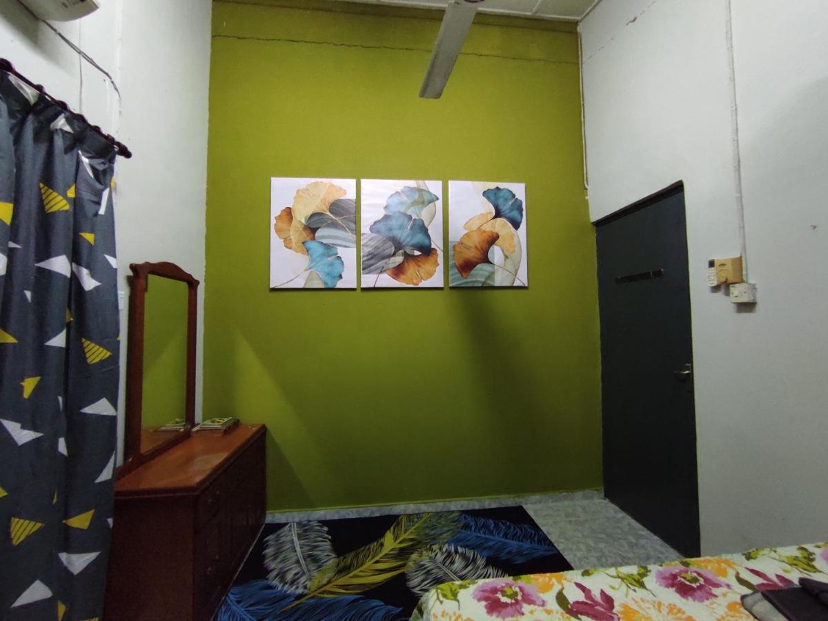 Holiday home Opah Parit Buntar, Perak *