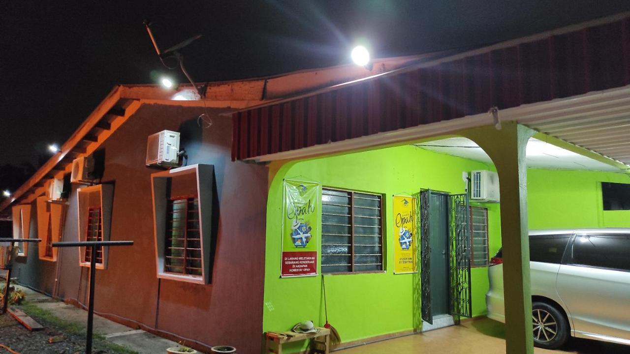 Holiday home Opah Parit Buntar, Perak *
