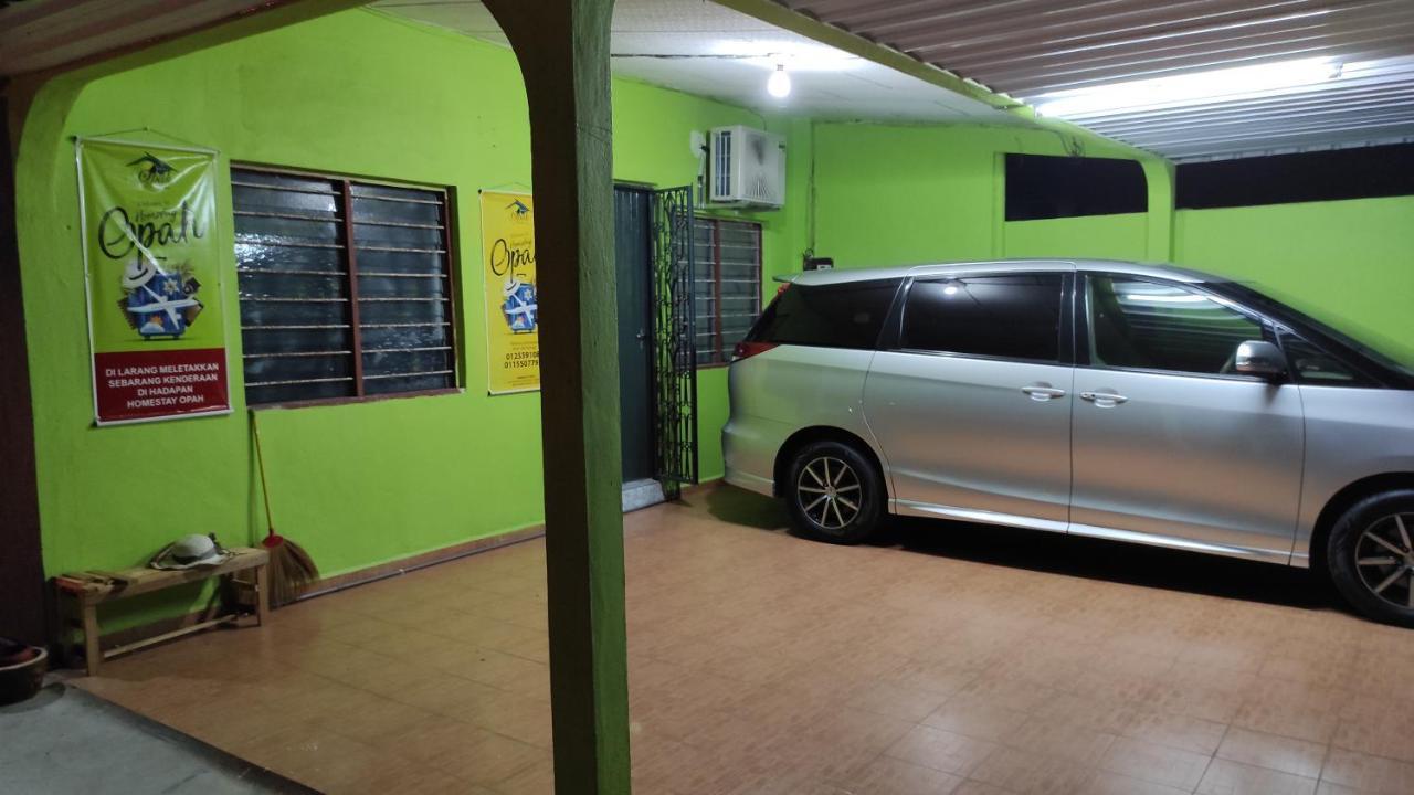 Opah Parit Buntar, Perak *