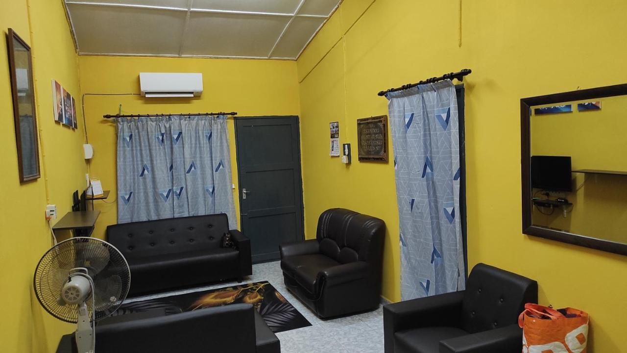 Opah Parit Buntar, Perak Holiday home Parit Buntar