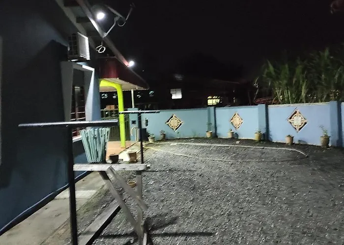 Homestay Opah Parit Buntar, Perak