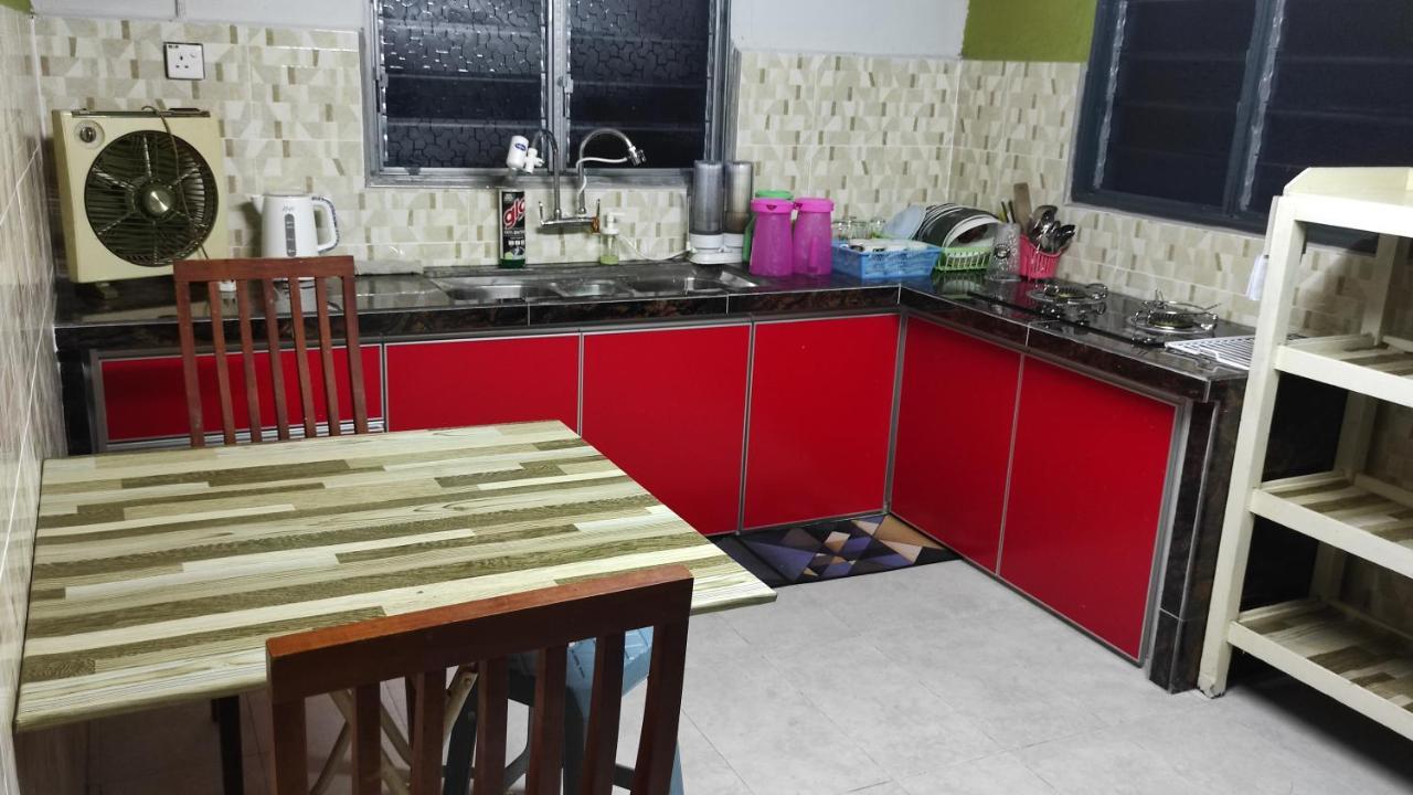 Holiday home Opah Parit Buntar, Perak *